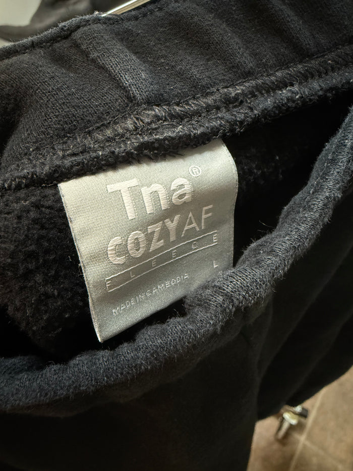 Aritzia TNA CozyAF Fleece Jogger (L)