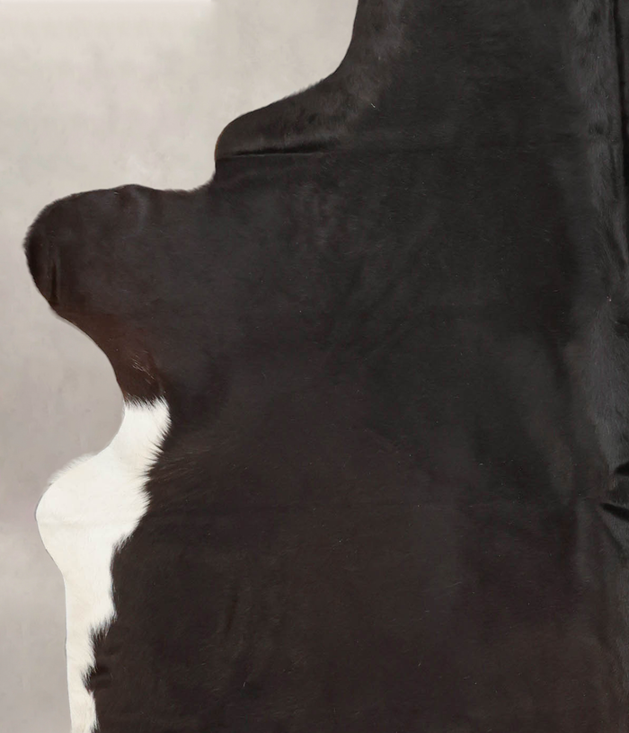 Black and White Cowhide Rug #B2096
