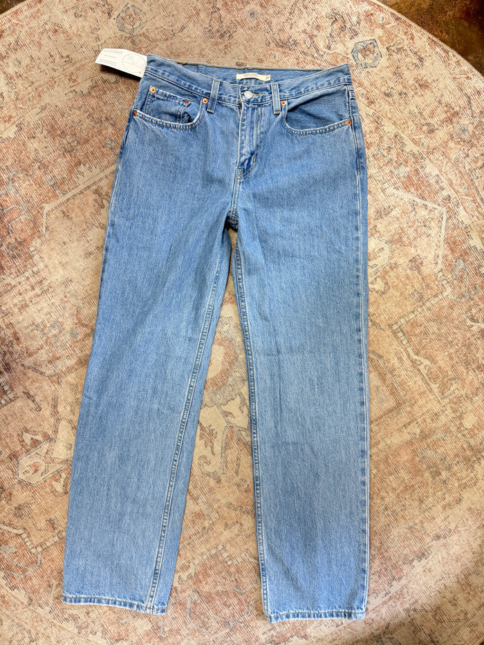 Levi’s Low Pro Straight Jeans (27x30)