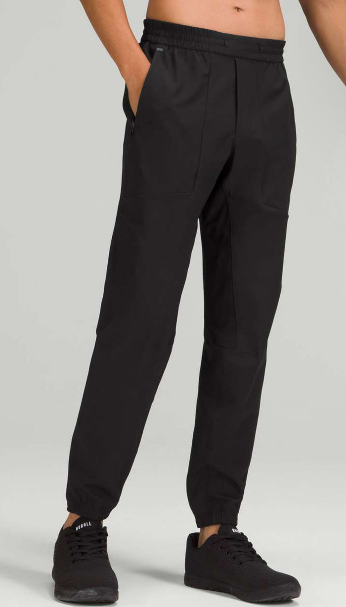 Lululemon License to Train Jogger 29” (L)
