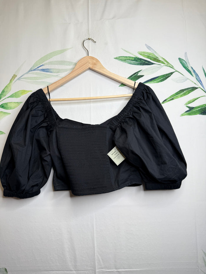 Abercrombie Crop Tee (S)