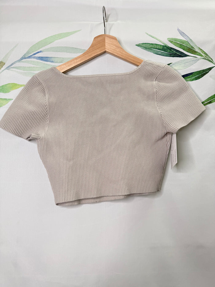 Aritzia Babaton Sculpt Knit Squareneck Crop Tee (M)