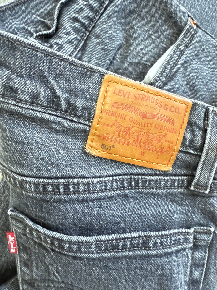 Levi’s 501 Jeans (27x26)