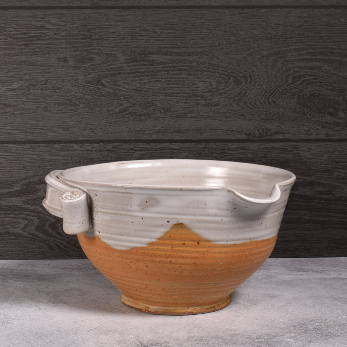 Anthony Stoneware American Handmade 2-Quart Mixing Bowl with Handle and Spout, Each One Unique