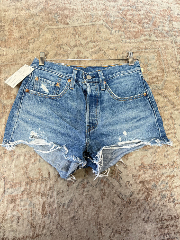 Levi’s 501 Shorts (26)