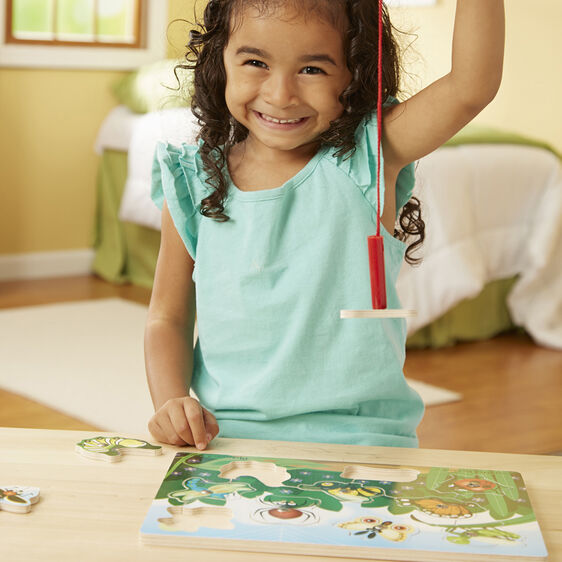 Melissa & Doug Magnetic Wooden Bug Catching Puzzle Game