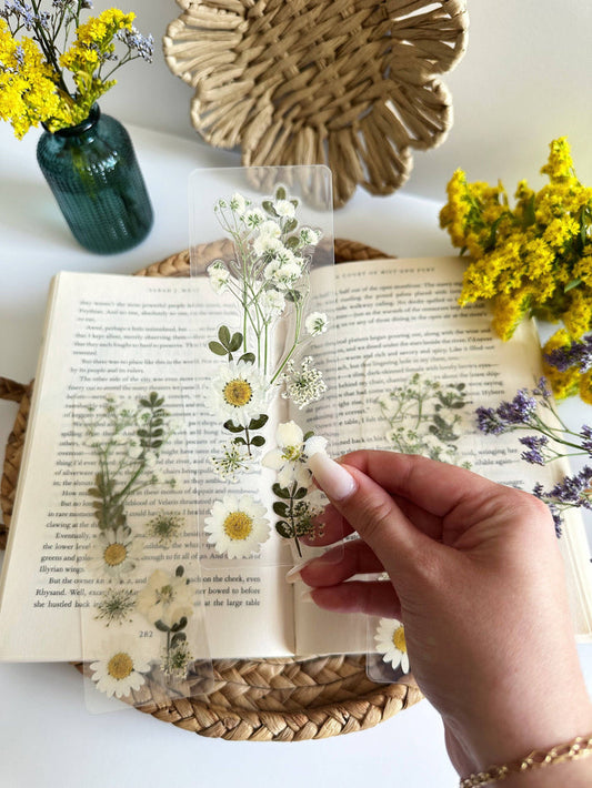 Petals & Pages by Grace - Cottage meadows bookmark